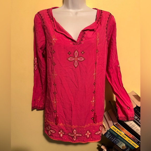 C. Wonder Pink Embroidered Top Size 4 - Picture 4 of 9